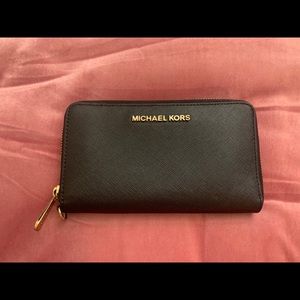 Micheal Kors Wallet